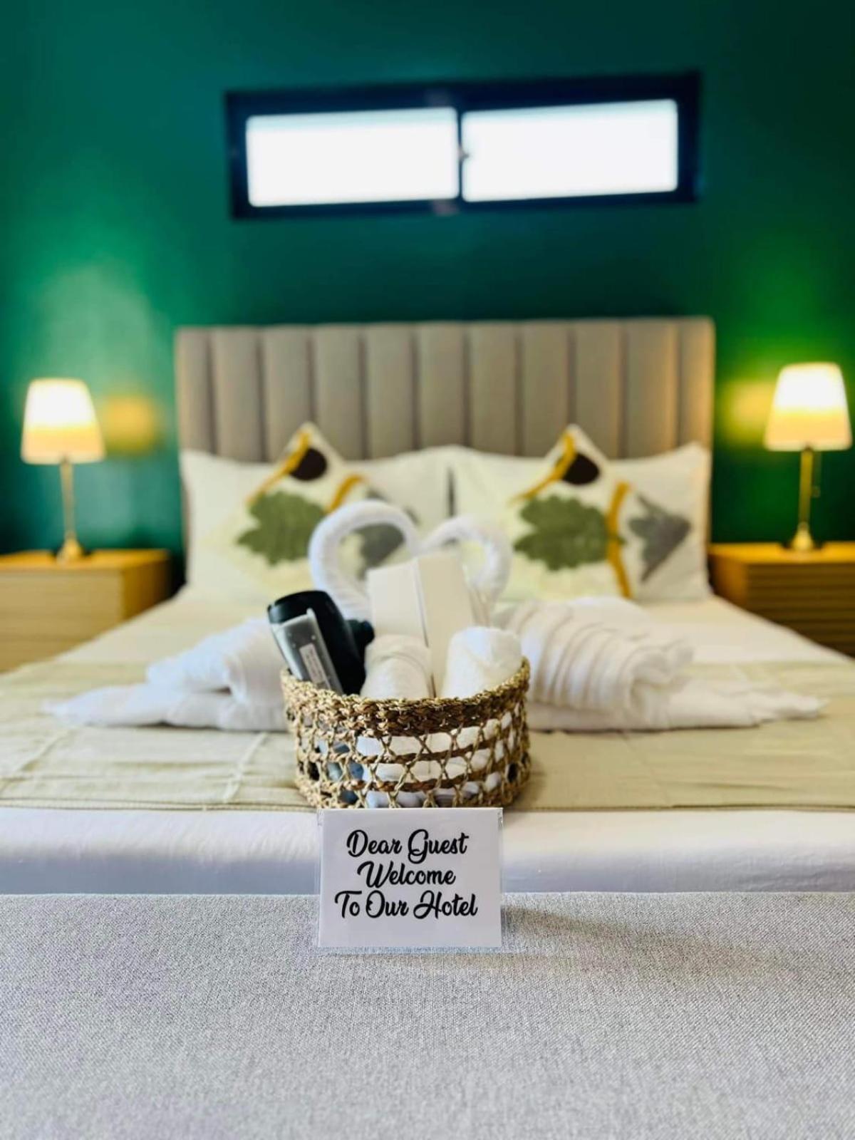 Tambisan Resort San Juan  Eksteriør bilde